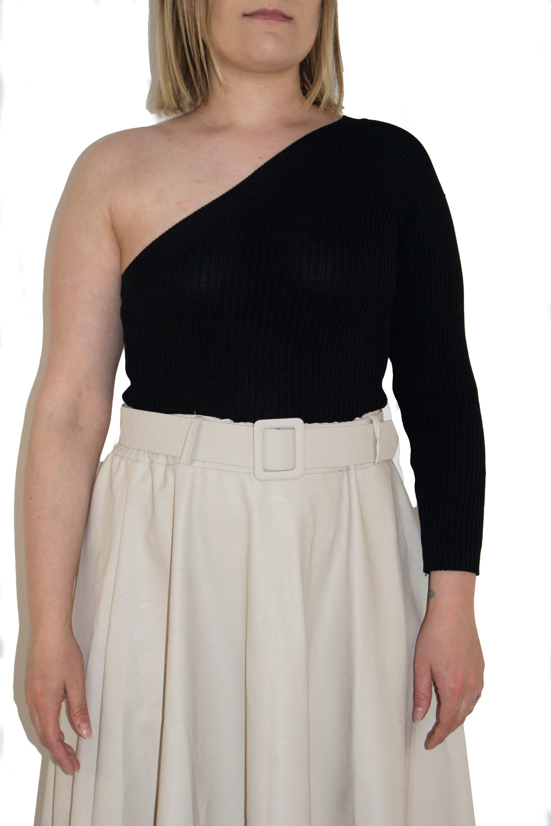 Maglietta 2025 monospalla nera